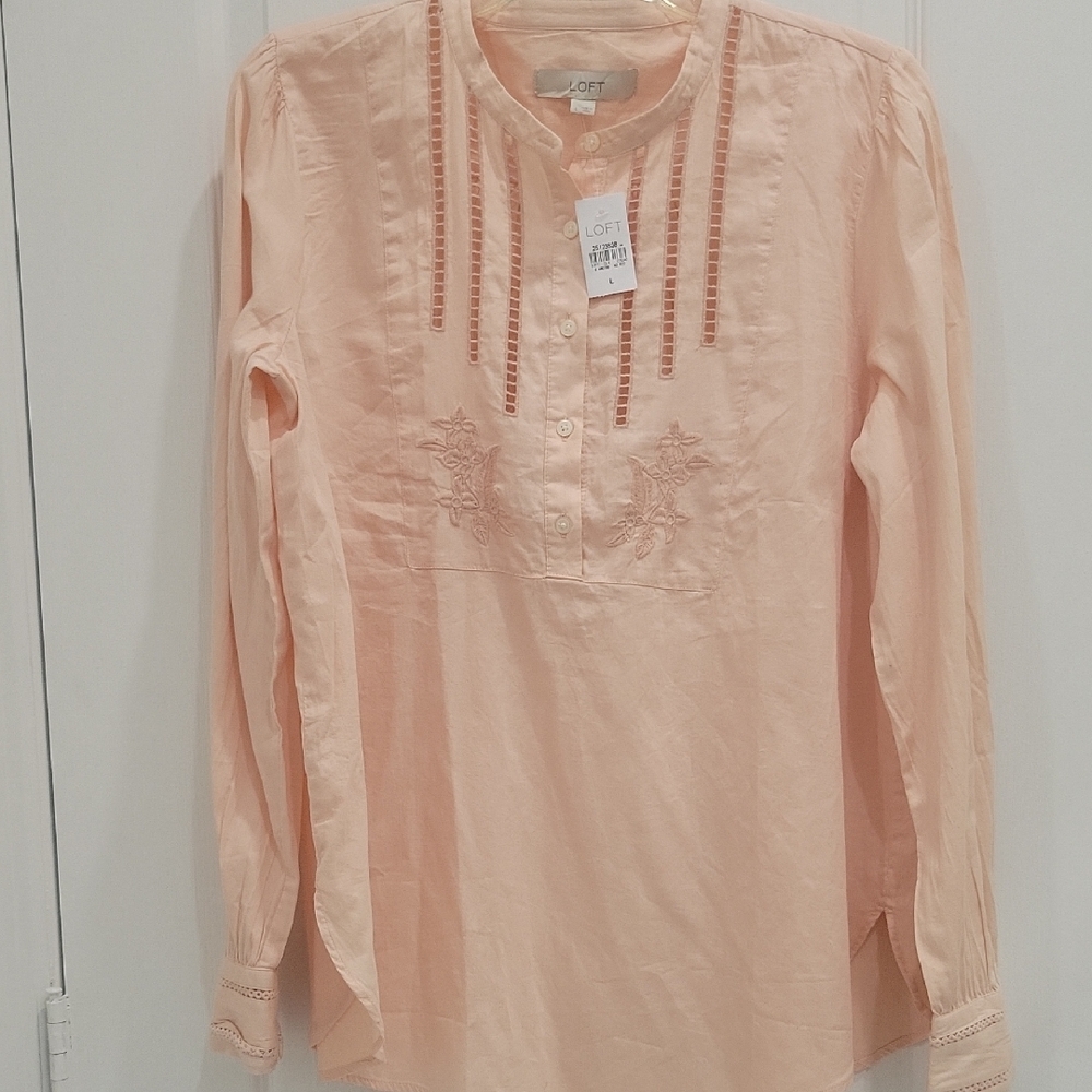 NWT LOFT Women's Peach Embroidered Top